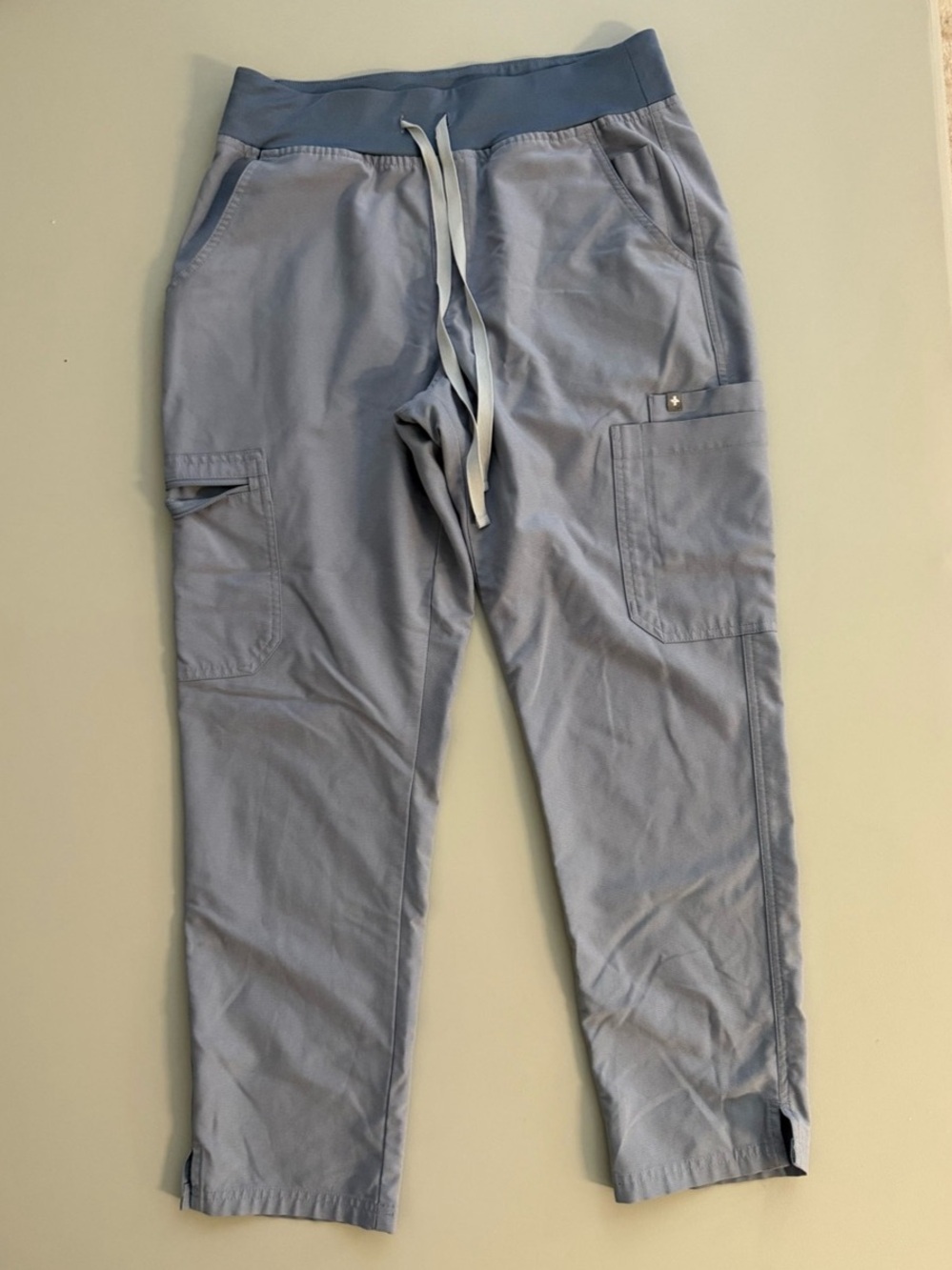 FIGS Technical Collection Scrub Set - Picture 4 of 7